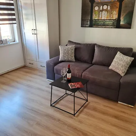 Apartment Bertel 5 *