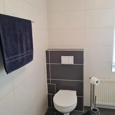 Bertel 5 Apartment *